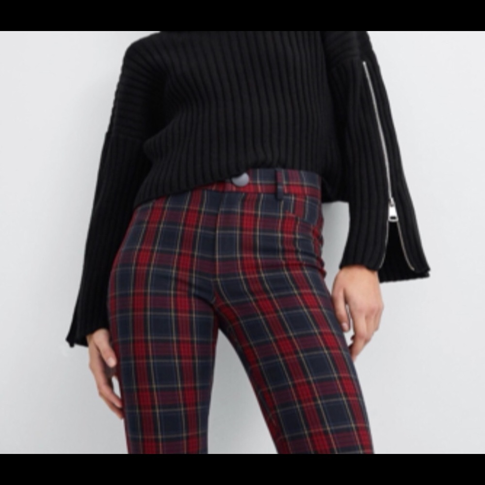 Hi-Rise Leggings